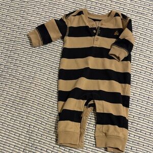 GAP Black and Tan Striped Kids Footie